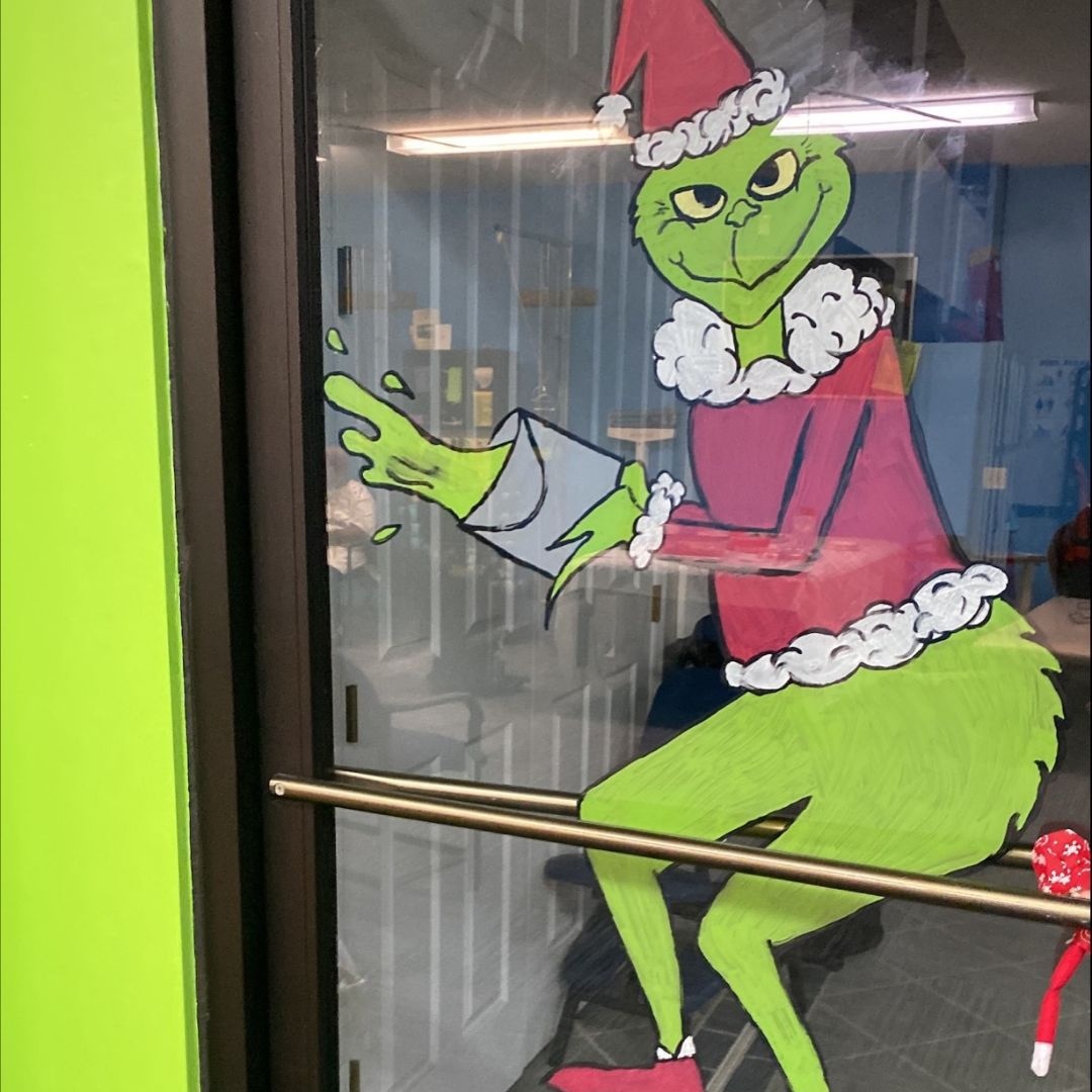 CORAPTherapy's tweet photo. We love to share our team's hidden talents! CORA Jesup PTA, Kali Price, painted the Grinch splashing his green paint on their clinic walls... there may be a future in art at least for one of them! Great work, Kali, thanks for all you do!
https://t.co/JiyvoCbA9a
#jesupGA https://t.co/N9rxs8SGF1