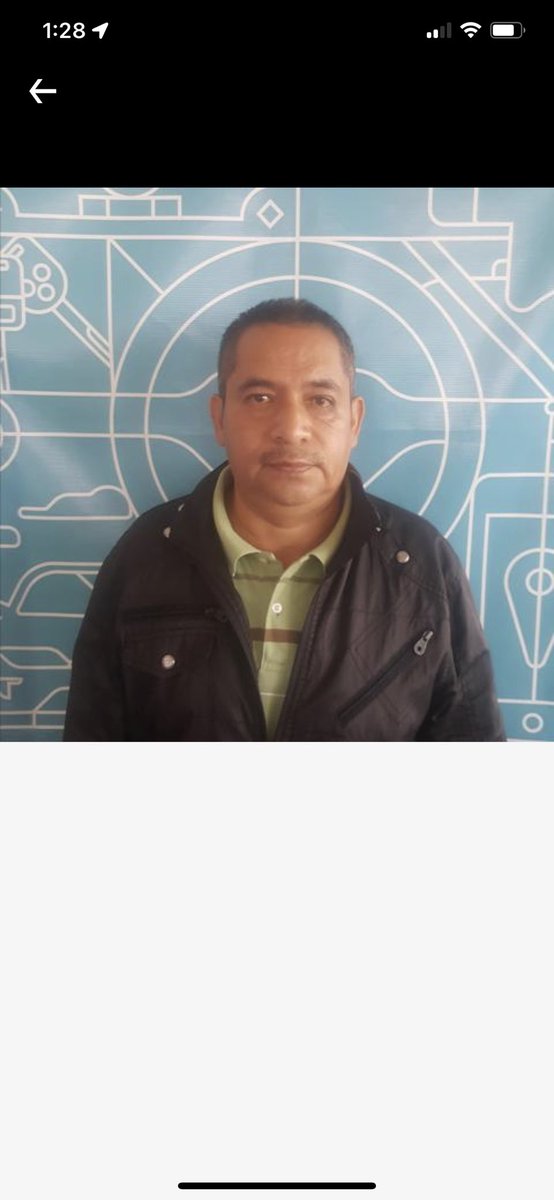sheicker_'s tweet photo. Hola @Uber_MEX este RATA me cobró un viaje de $430 pesos hace un momento, se le pagó en efectivo el monto exacto y aún así marcó que se le deben $130. Ayúdenme a reportar a conductores así, es nefasto y molesto pasar por cosas así. #conductoruber https://t.co/LGNP1L6uko