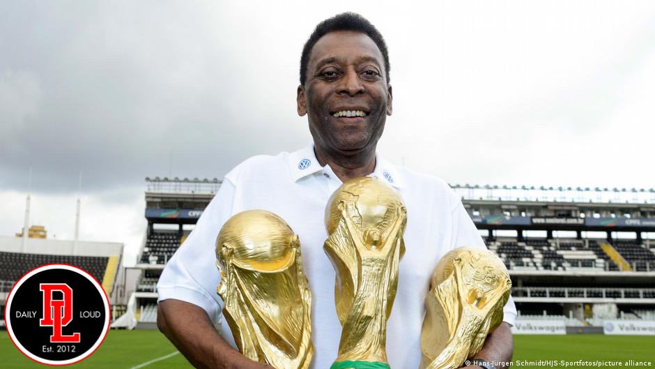 ArthurWogggtrt's tweet photo. @433 @Pele RIP to the GOAT of GOATs. https://t.co/MDNJthLJCf