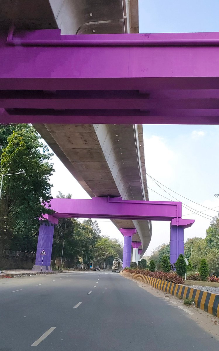 WF_Watcher's tweet photo. Based on the poll a few days ago, I thought about covering 🟡 or Pink Lines of #NammaMetro! Ended up capturing Yellow, Blue & Pink Lines ultimately, that's a different story though😁
But to do that from Whitefield, there's no way that I could bypass 🟣 line.
Few pics at Vydehi https://t.co/LcHZPFkJ9H