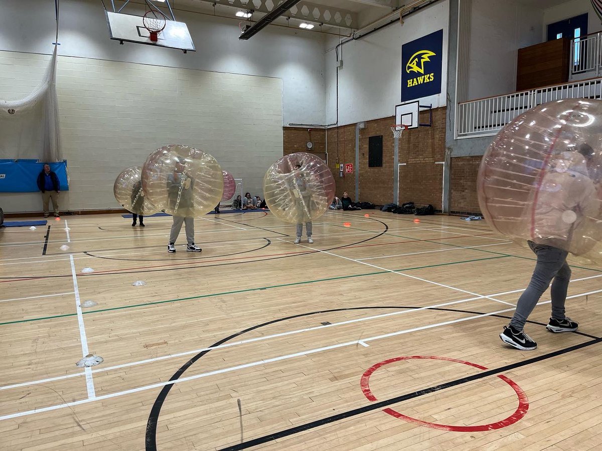 elshamactivity's tweet photo. We have had a fantastic 2 days at @HavelockAcademy providing activities for their Christmas Programme. Gel Master, Bubble Football &amp; Giant Inflatable Assault Course! 😃 https://t.co/eLcRbw2wZk