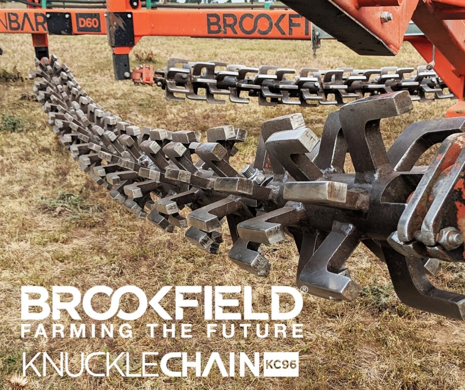 Brookfield_Ag's tweet photo. π§π΅π² π¨ππ§ππ ππ§π πππ₯π’ π§ππππππ π§πΌπΌπΉ - π§π΅π² #ππ₯π’π’ππππππ ππ‘π¨ππππ πππππ‘ πππ΅π². This is the first ever all-in-one preparation and seeding chain, ideal for soil levelling and suitable for all soil types. #ChainBar #KnuckleChain https://t.co/FhMZzsRfHQ
