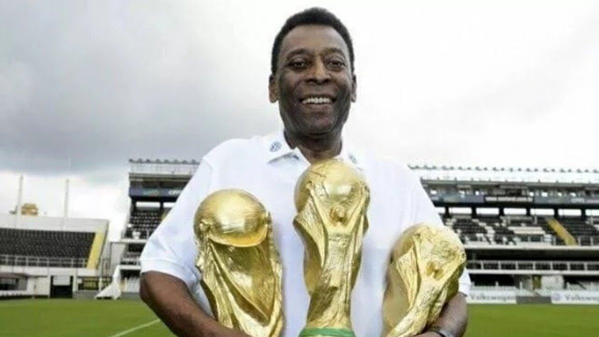 roby_cesca69's tweet photo. #Pele Un triste giorno per il calcio. https://t.co/q2D9FPFYjN
