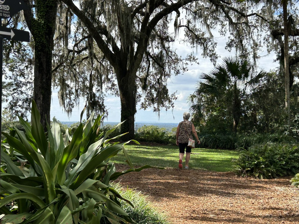 Considering New Year’s resolutions? Consider taking 10 minutes, 4 times per week to just stop &amp; regroup. Do your brain &amp; nervous system a favor. Be well!