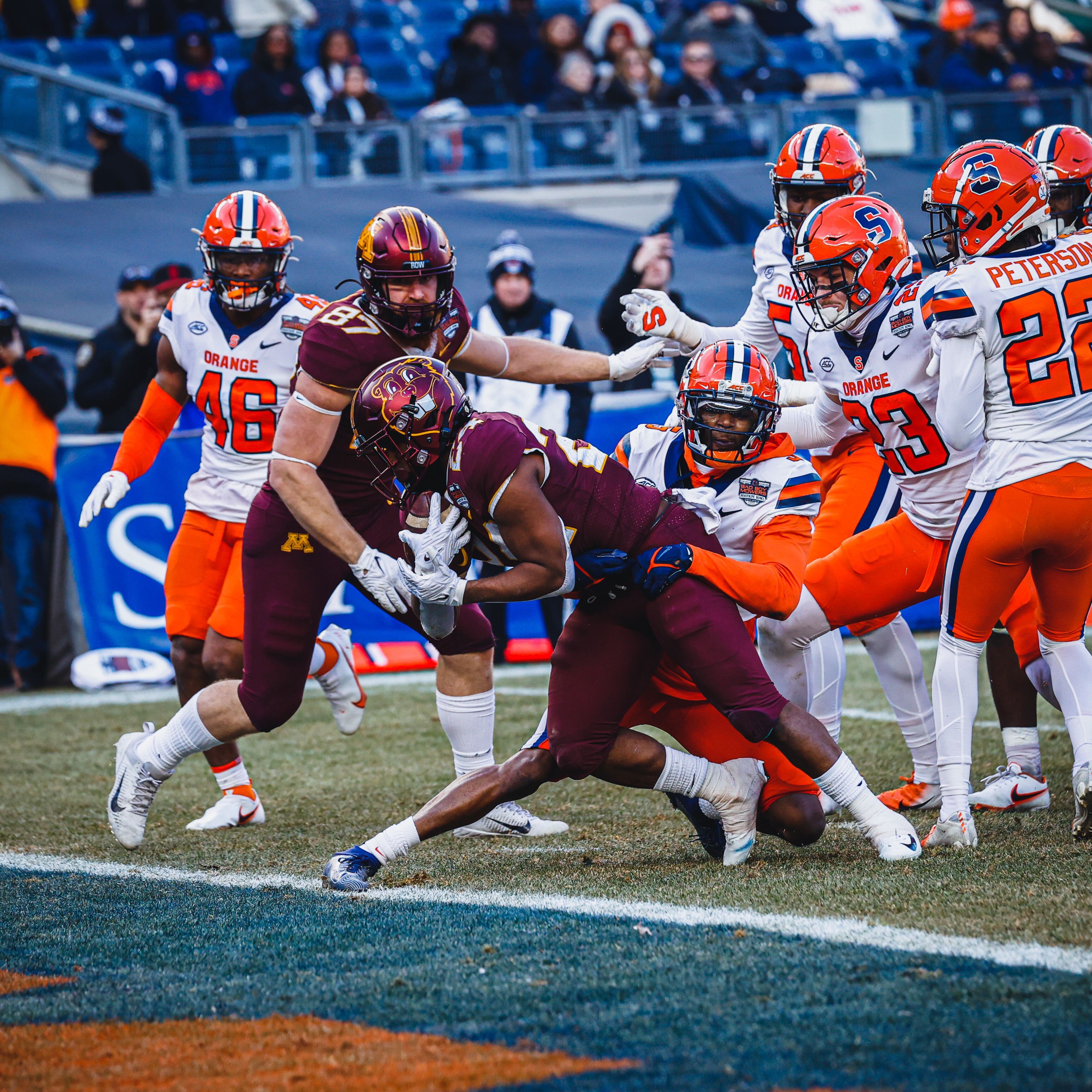 Bad Boy Mowers Pinstripe Bowl (PinstripeBowl) / Twitter