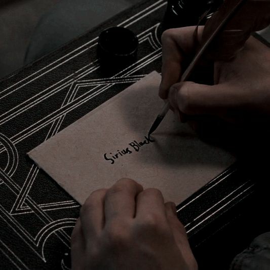 dualitymeetems's tweet photo. ㅤㅤㅤ
            𝆓 ⎛ SE BUSCAN:

 𝄾  Personajes masculinos 1G.
 𝄿  Mortífagos/miembros de la orden... 
 𝅀  FCs libres. 
                Para squad abierta;
ㅤㅤㅤ
                    𝗿𝘁 𝗽𝗮𝗿𝗮 𝗱𝗶𝗳𝘂𝗻𝗱𝗶𝗿. 
ㅤㅤㅤ https://t.co/DePdBE4cY6