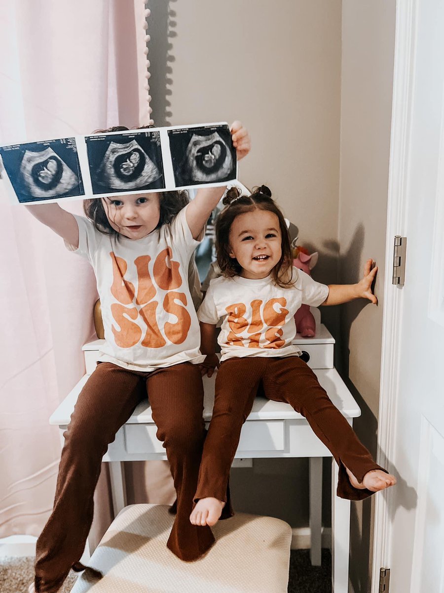 CoachBarryBock's tweet photo. Bock family switching from cover 2 to cover 3 this summer #girldad https://t.co/FyvfZmh9l6