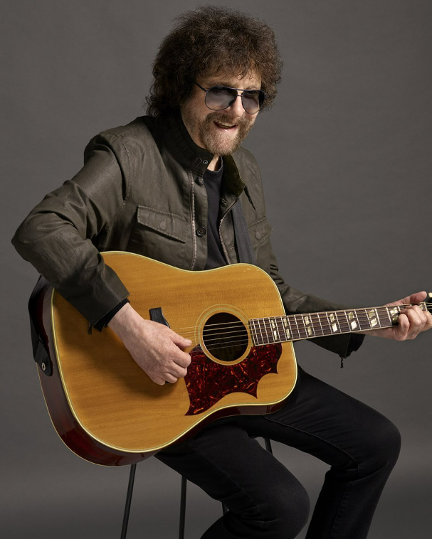 rocknrollgarag1's tweet photo. Happy 75 birthday to the legendary Electric Light Orchestra multi-instrumentalist and singer Jeff Lynne! https://t.co/CiOzLFlZLO