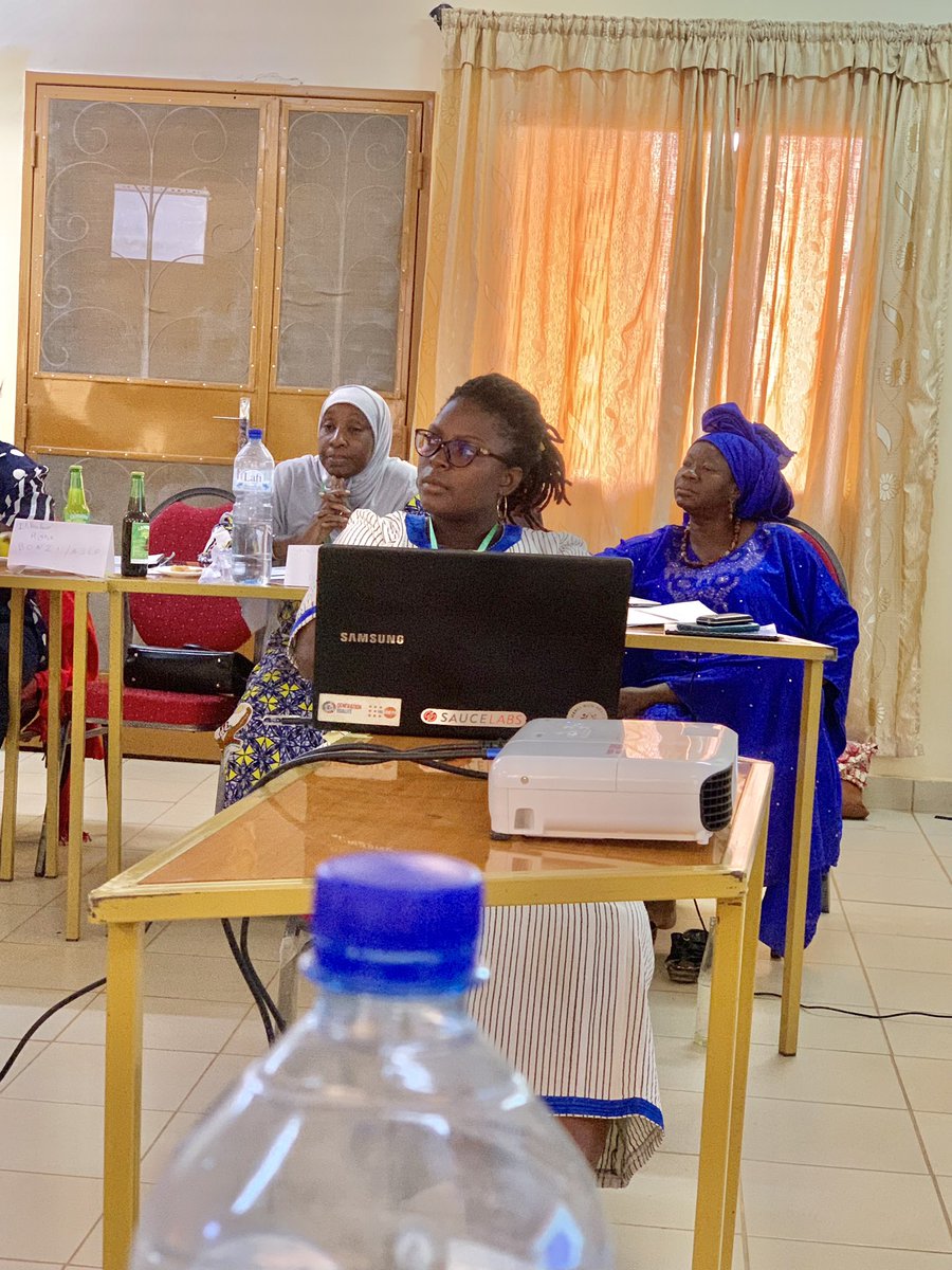 LenganiNeima's tweet photo. Session de formation des jeunes filles/femmes sur le #leadership,la vie associative et le #Féminisme organisée par @adep_pugsada financée par @FJS du 27au29/12/2022

On retient que
“Un leader ne meurt jamais, il est comme l’aigle qui se reconstruit pour rebondir” @JocelyneVOKOUMA https://t.co/jdUfzzB8jt