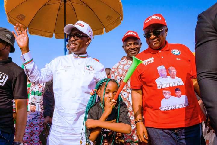 SundayIsima's tweet photo. The people of Oshimili South has indeed witness Human Capital Development and Developmental strides of Governor Okowa's led administration. The #StrongerDELTA and #SMARTDELTA is a plus to the people of Oshimili South. We sincerely express our profound gratitude to you all. https://t.co/dMEJGP4zg6