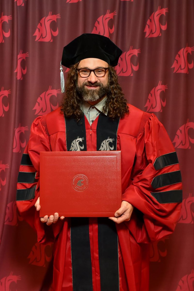Andrew Gillreath-Brown (@andrewwbrown) on Twitter photo Now that I successfully completed my PhD, I am happy to announce that I will be a Postdoctoral Scholar at <a href="/Scripps_Ocean/">Scripps Institution of Oceanography</a> at <a href="/UCSanDiego/">UC San Diego</a> (but will be remote from Washington)! I am quite thrilled about it! Now that I successfully completed my PhD, I am happy to announce that I will be a Postdoctoral Scholar at <a href="/Scripps_Ocean/">Scripps Institution of Oceanography</a> at <a href="/UCSanDiego/">UC San Diego</a> (but will be remote from Washington)! I am quite thrilled about it!
