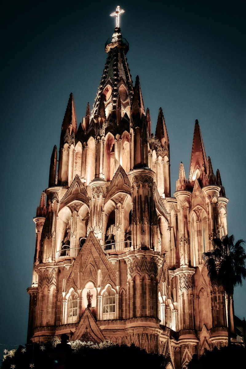 WilledPhotos's tweet photo. San Miguel Chapel At Night https://t.co/Ysd12BaDm7