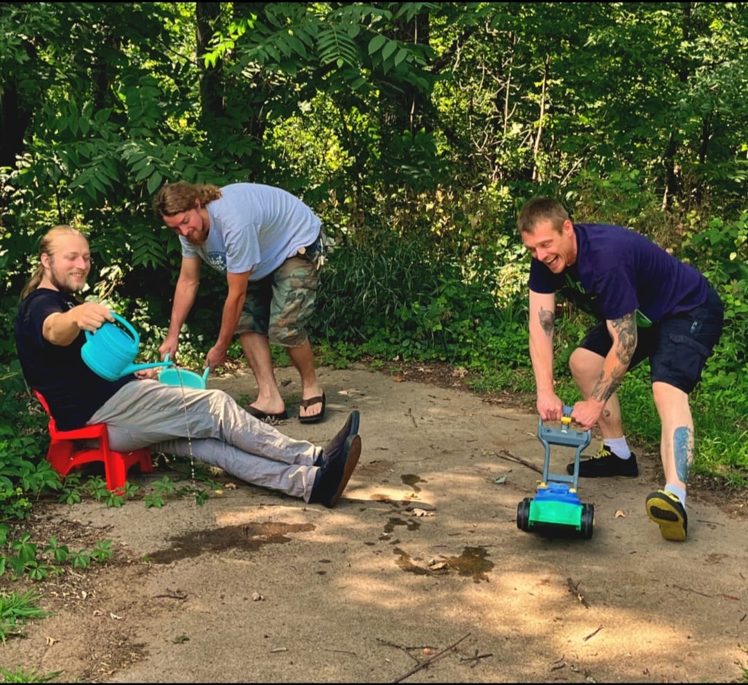 dbmagazine's tweet photo. Check out two new videos from Minneapolis noise rockers Asbestos Worker! https://t.co/rJkcU4Rn9O #AsbestosWorker #noiserock https://t.co/MyYoETOsCH
