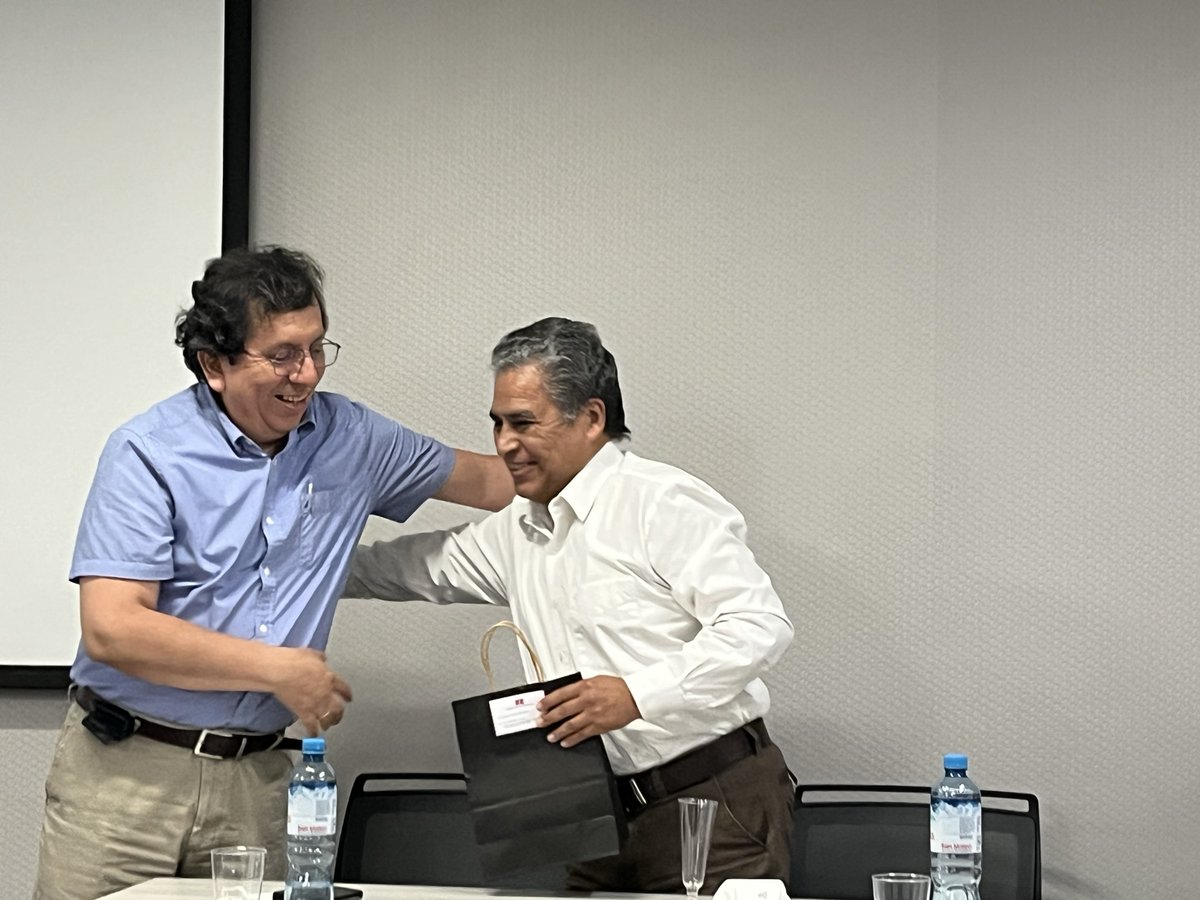 Sociedad Peruana de Reumatología (@soc_peru) on Twitter photo Última asamblea de la JD 2021-2022. Gracias <a href="/JoseAlf71988883/">Jose Alfaro</a> y a su equipo por su gestión. Mucha suerte al Dr. Roman Blas y su equipo para el periodo 2023-2024🍾👏 Última asamblea de la JD 2021-2022. Gracias <a href="/JoseAlf71988883/">Jose Alfaro</a> y a su equipo por su gestión. Mucha suerte al Dr. Roman Blas y su equipo para el periodo 2023-2024🍾👏