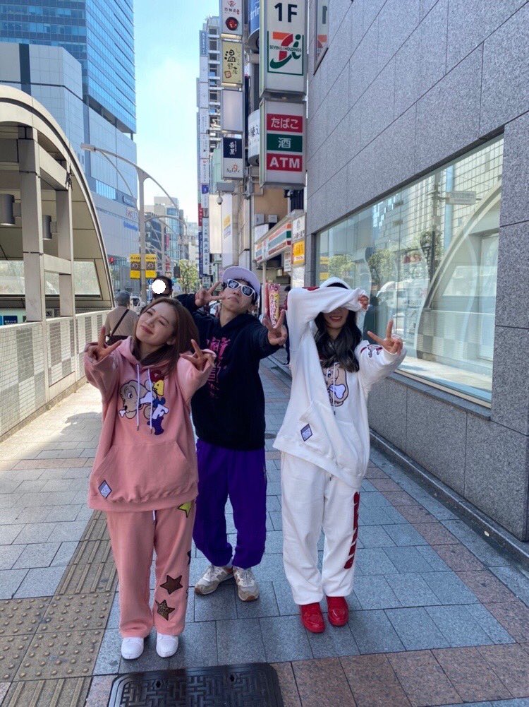 YouTube MV 公開から1週間で
1000回再生達成しました🎞
ありがとうございます🙇🏻‍♀️

皆様良いお年をお迎え下さいませ🐰
youtu.be/X7xitwPt1WE