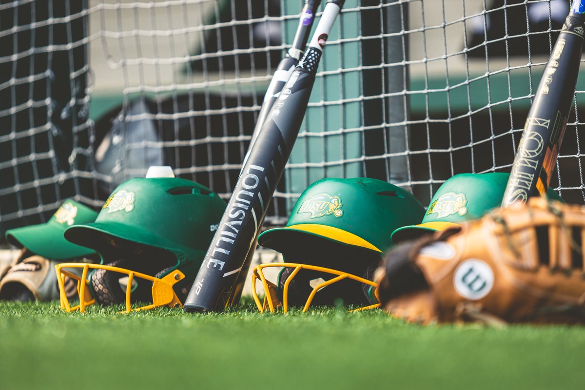 NDSUsoftball's tweet photo. Winter camps are ๐๐๐๐ ๐จ
๐๐๐ง๐ฎ๐๐ซ๐ฒ ๐๐
๐ฅ Youth camp
๐๐๐ง๐ฎ๐๐ซ๐ฒ ๐๐
๐ฅ Pitching camp
๐ฅ Catching camp
๐ฅ Instructional camp
Visit https://t.co/OWXse6PD07 to sign up ๐ค https://t.co/4dlKJb9eIu