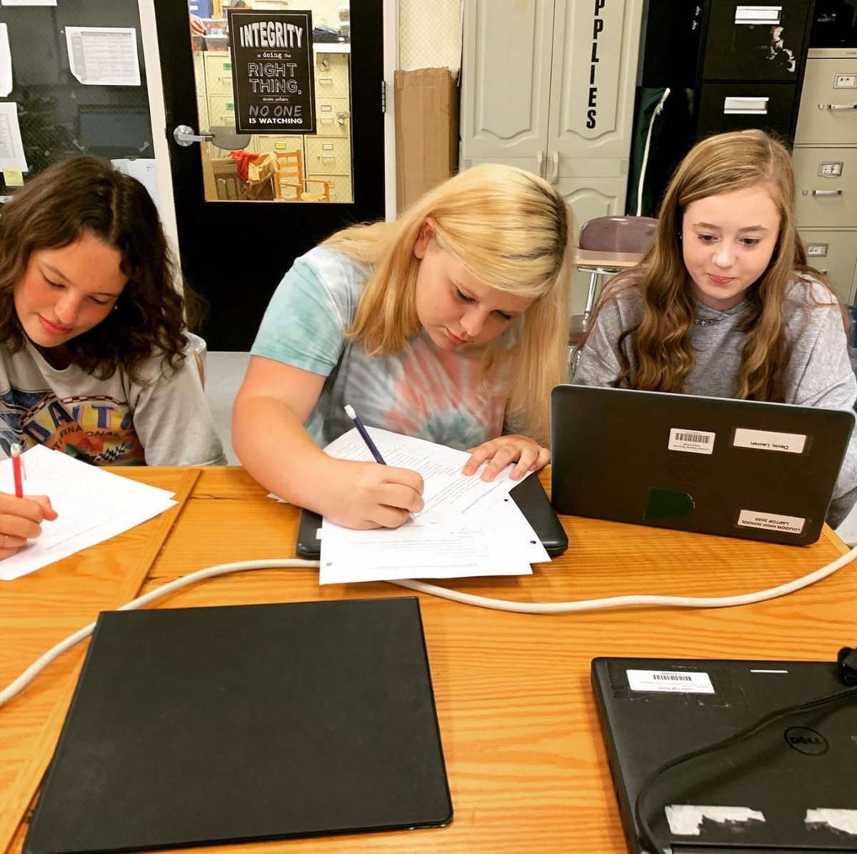 <a href="/loudoncountysch/">LoudonCounty Schools</a> is a #BestforAllDistrict for their strategic investments in student outcomes including #TNALLCorps, #Reading360 and #GrowYourOwnTN!