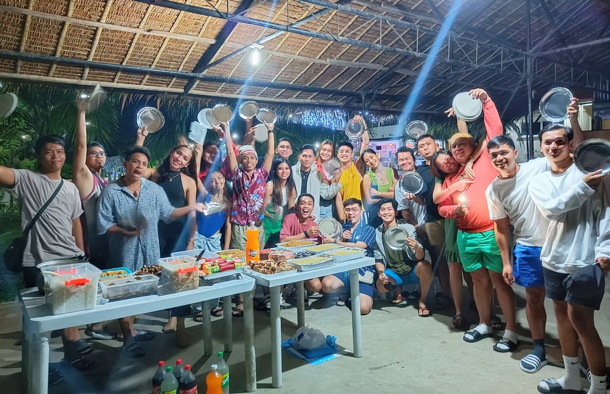 raaapppyyy's tweet photo. Prime Machine's Christmas year-end party 😚♥️ https://t.co/MawbHCYo6v