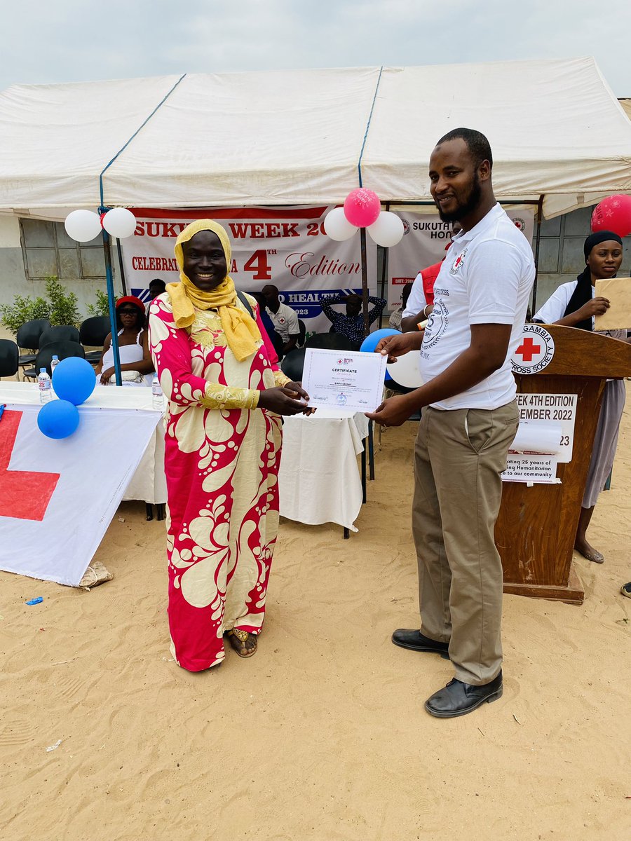bambas88's tweet photo. Today, I joined rest of the members @SukutaRCHL to mark the #SilverJubilee (25 years of humanitarian services to our community). This is where it all started for me &amp; hundreds of other @GambiaRedCross volunteers. I am truly honoured to be part of the celebration 🎉.
#TheBigLink https://t.co/Ih5maZWl7J