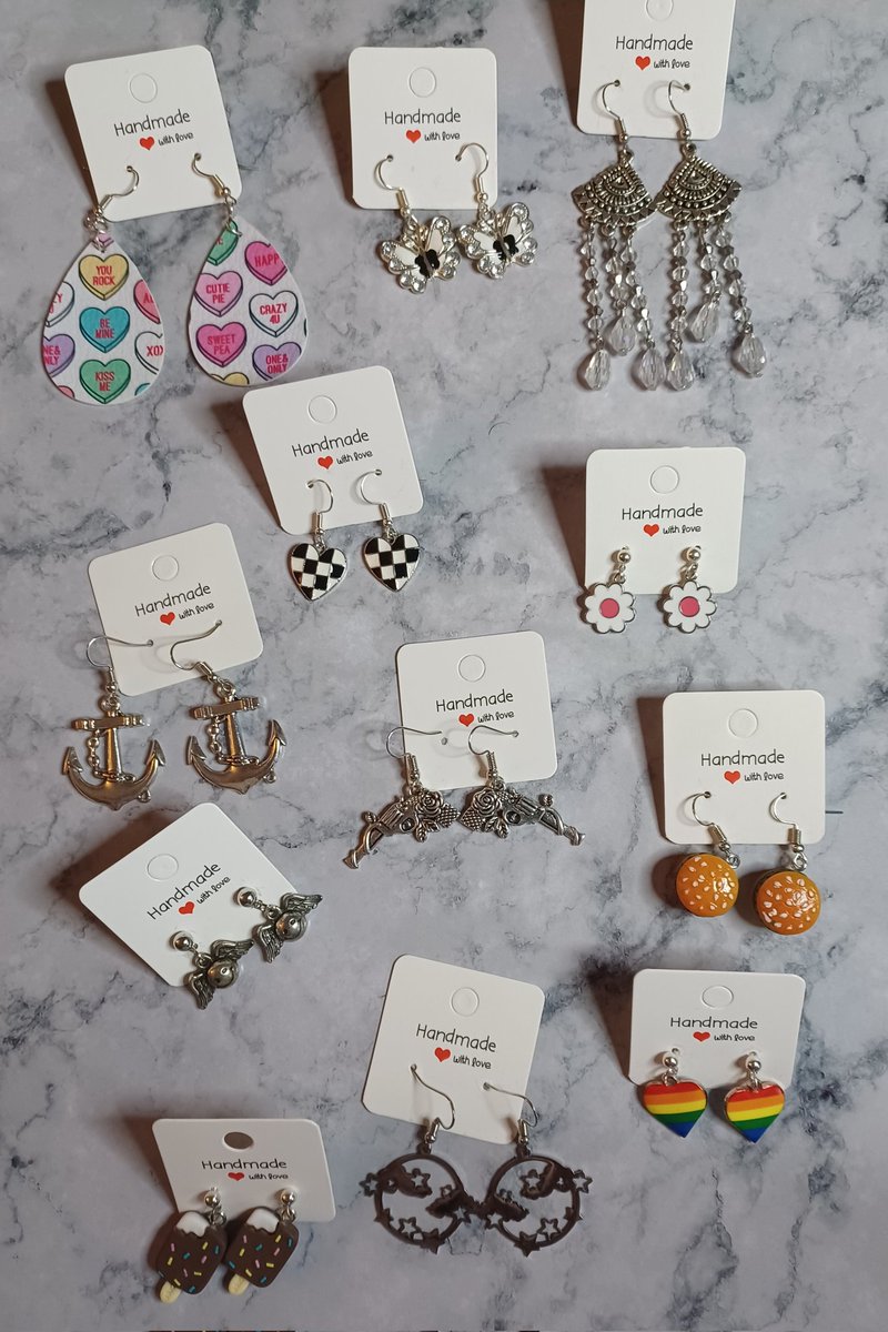 aurorastar1007's tweet photo. ⚠️SALE SALE ⚠️

These earrings are only £3 each or any 4 pairs for only £10 😍😍

Dm if you see anything that you like 😊 PayPal accepted 

#MHHSBD #sale #earrings #handmade #jewellery #smallbiz #shopsmall #supportsmallbusiness https://t.co/RTXsR18Kkz