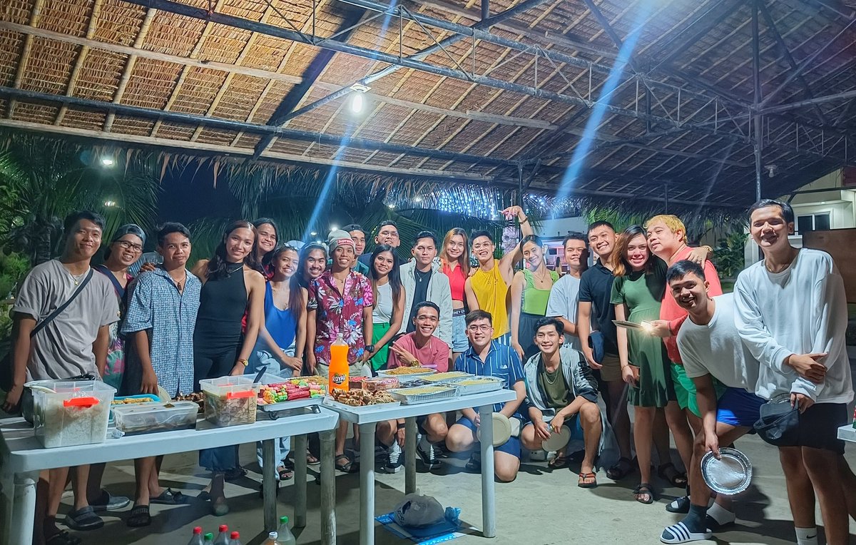 raaapppyyy's tweet photo. Prime Machine's Christmas year-end party 😚♥️ https://t.co/MawbHCYo6v