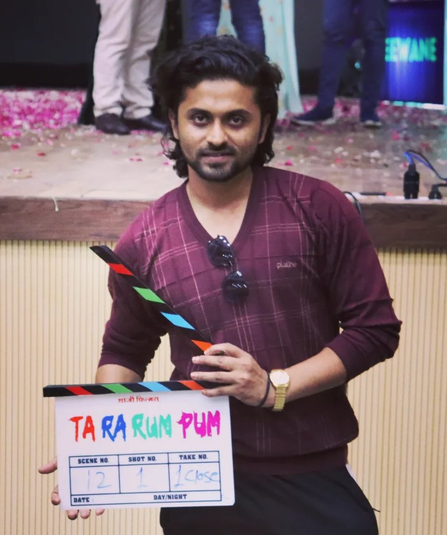 Cinemagic_Films's tweet photo. COMING SOON !! TARA_RUM_PUM !!  TV SHOW !! SHANZI_FILMS !!

#TARA_RUM_PUM #tararumpum #reels #viral #Audition #singingaudition #music #musicaltvshow #TV  #TVSHOWS #tvshow  #shanzifilms #Kiku_Films  #bollywood #bollywoodactress #filmmaker #filmcommunity #working #movieshooting https://t.co/2YFRZIdbU5