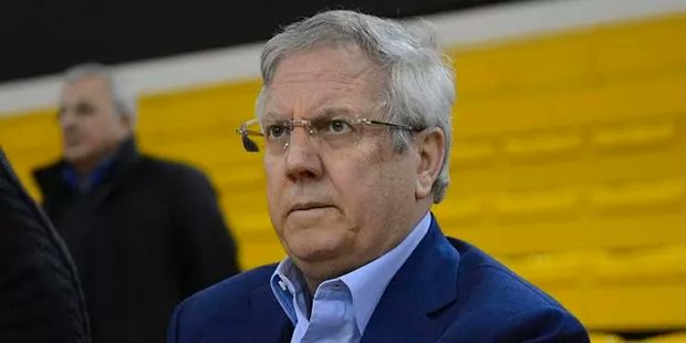 onrcfb's tweet photo. Kimse kusura bakmasın böyle düzene böyle taşşaklı başkan lazım kaç senedir hakkımız yeniyor.#SivastaKaraGece https://t.co/6d9qhaBNd1