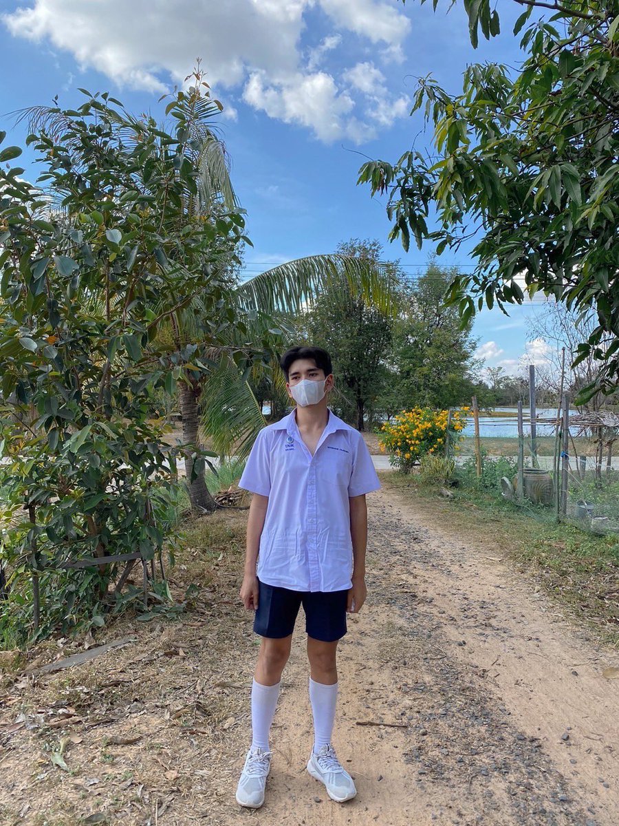 Meekabeam_'s tweet photo. จะขึ้นดีๆ หรือจะให้พี่ขึ้นเอง🤣 #คริสต์มาสแค้น #สุรินทร์ #บุรีรัมย์ #ศรีสะเกษ https://t.co/lb3VSFQJHs