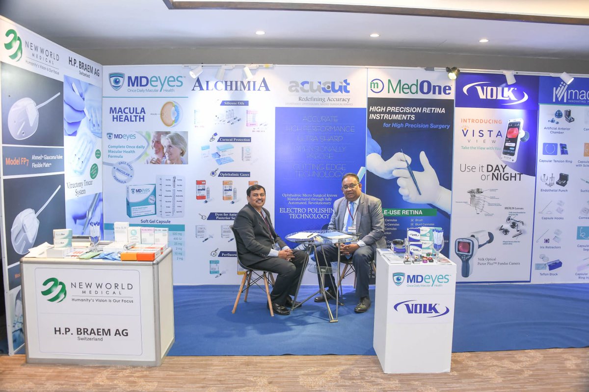 ALCHIMIAsrl's tweet photo. Thank you for visiting the last Colombo Retina Meeting held in #colombo on December 2nd and 3rd, where we were present with U&amp;I.
#ophthalmic #surgery #Congress #alchimia #srilanka #thankyou https://t.co/YJtE3EnEXM