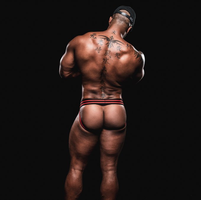 2 pic. Just can't get enough of hot hunk @JasonVarioXXX from our first studio shoot. ? @PaulJamnicky