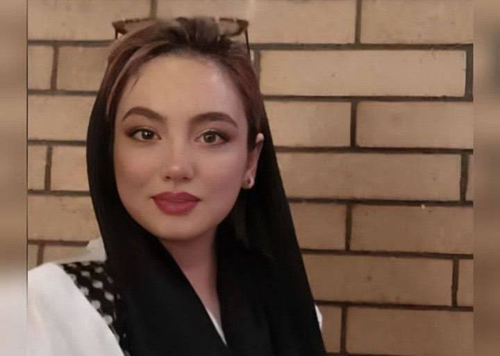 ICHRI's tweet photo. Aida Pourtaghi, 21, has been sentenced to 60 lashes and 9 years in prison by a "Revolutionary Court" in Zahedan, Sistan and Baluchestan province in connection with #IranProtests, reports Baluchestan Watch. #Masha_Amini #Iran #IranRevolution
#مهسا_امینی
#آیدا_پورتقی https://t.co/hSxdq1uiEm