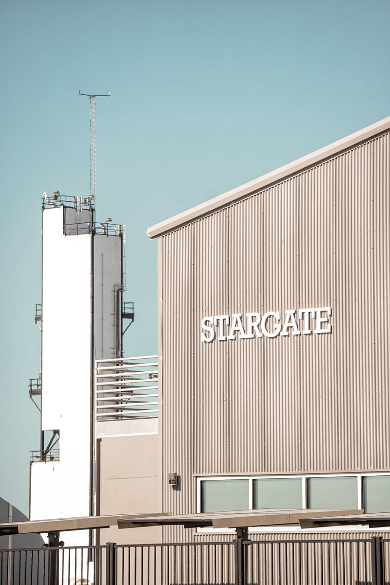 STARGATE- Spacecraft Tracking and Astronomical Research into Gigahertz Astrophysical Transient Emission

📸: Me for <a href="/SuperclusterHQ/">Supercluster</a>