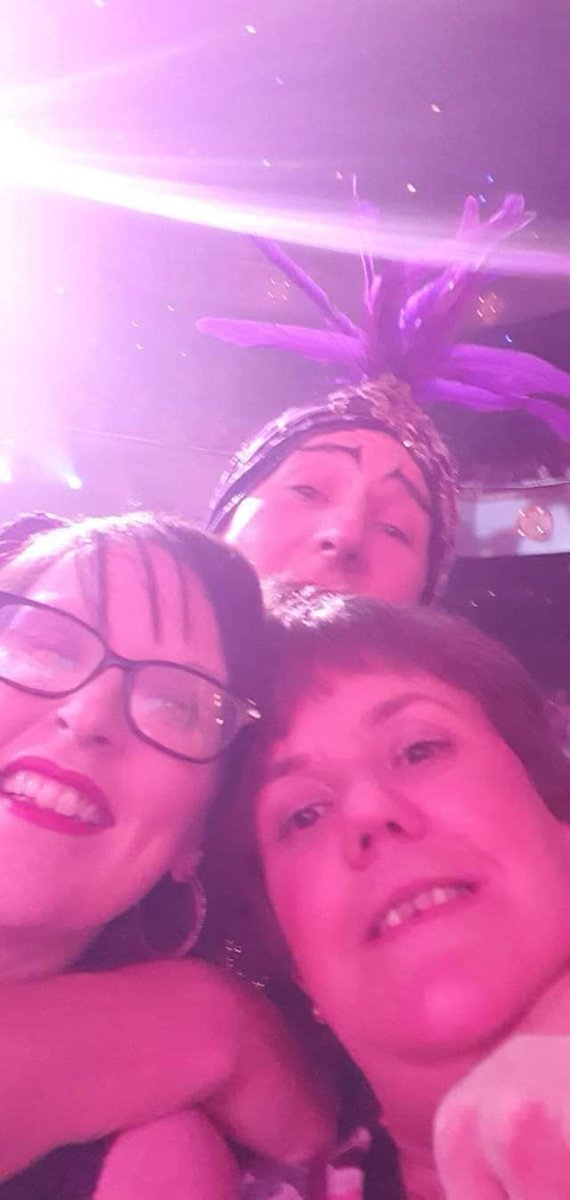 3 years ago, when myself <a href="/LauraLizTT/">Laura Blyth</a> went to see <a href="/BrendanCole/">Brendan Cole</a> in Panto in Woking. This happened. Thank you, Brendan, for making our night that extra special. Love you loads. xxx 💖 💖 💖 💖