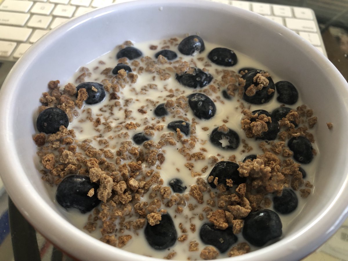 Grape-Nuts and blueberries: I call that a complete breakfast. Any Grape-Nuts fans out there?