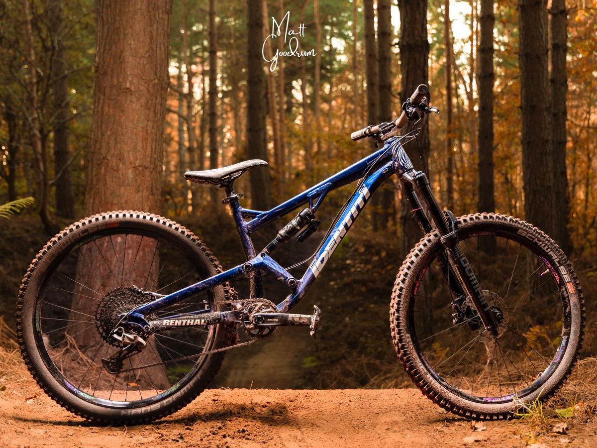 matt_goodrum's tweet photo. A few more of my mountain bike shoot. I'm looking forward to more shoots like this in #2023 @ThePhotoHour @scenesfromMK @CanonUKandIE @GodoxGlobal #identitibikes #mtb #sportsphotography #mountainbike #action #productphotography #cycling #uk #ukmtb #enduro https://t.co/0jOkOQsN9w