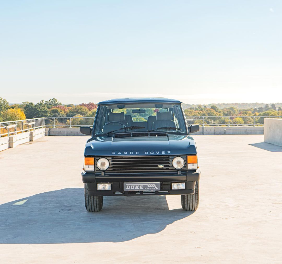 landrovertacoma's tweet photo. Who else misses the sunshine? 🙋♀️☀
📷 Credits: @invoguevintage
💥 Tag Land Rover of Tacoma on Instagram for an opportunity to be featured on our page or IG story!
#landrover #rangerover #lr3 #lr4 #lr2 #discovery #discovery2 #discovery3 #discovery4 #discovery5 #disco3 #disco4 https://t.co/spMGo5fZL1