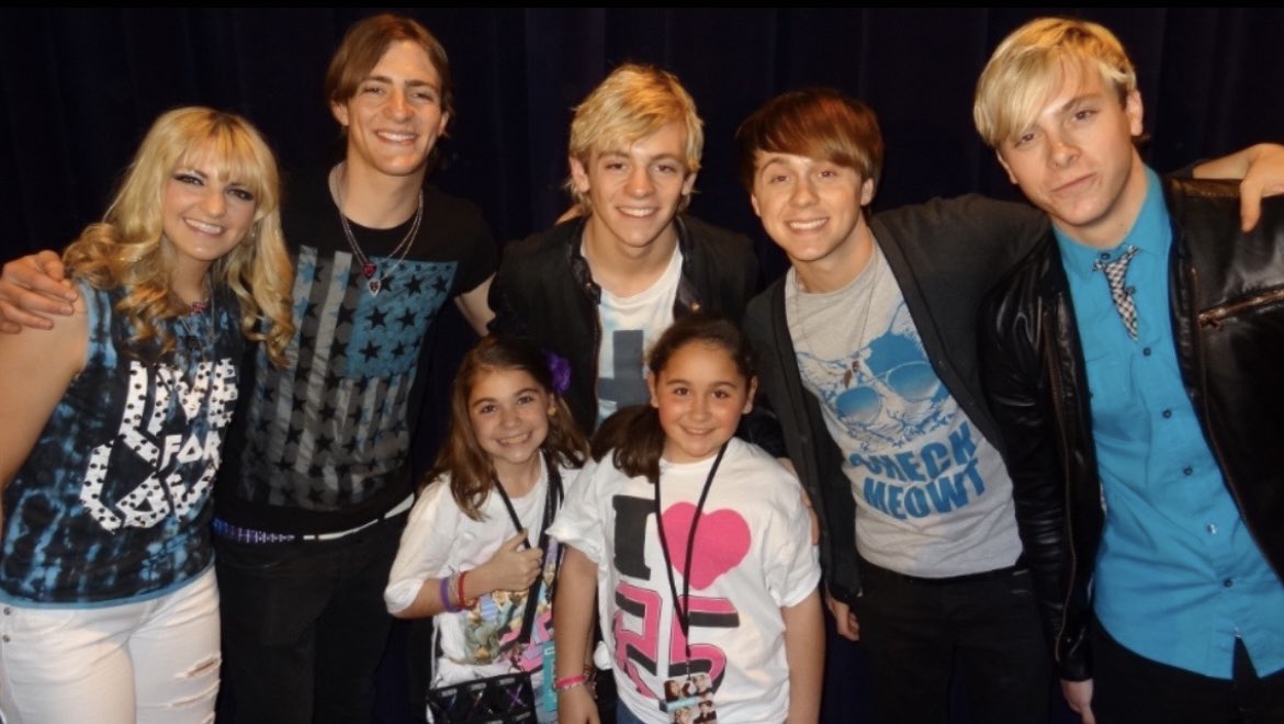 Happy birthday to ross lynch, the first ever love of my life   xoxoxoxo 