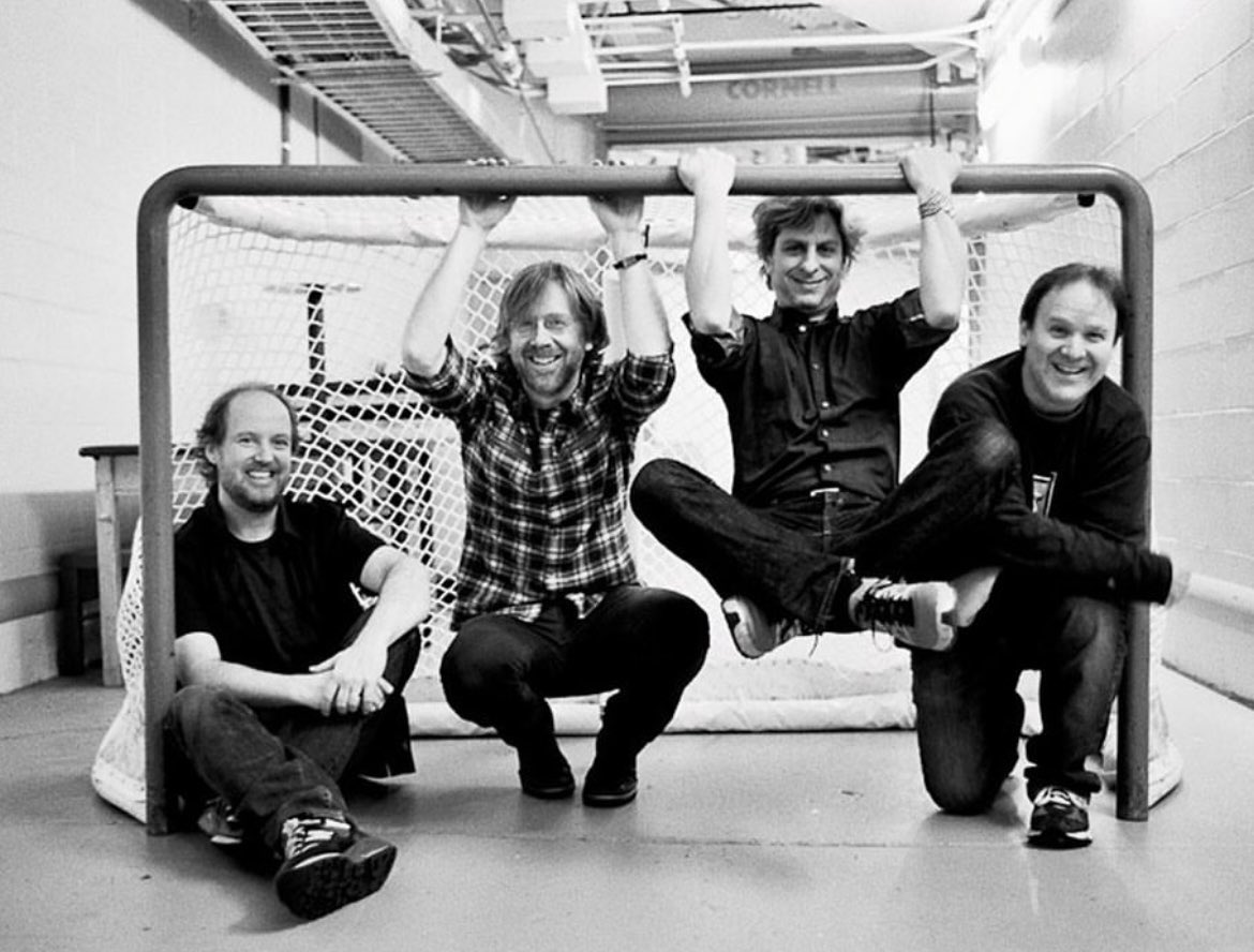 bizarchive's tweet photo. 📷; @Danny_Clinch #phish https://t.co/QxK57nUV3o