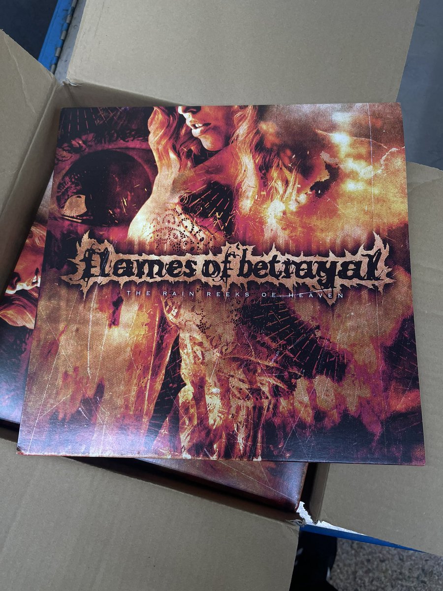 theflamezof's tweet photo. Got a few records left of both variants if anyone needs one. $25 shipped in the US. https://t.co/zsoEzAPIZa