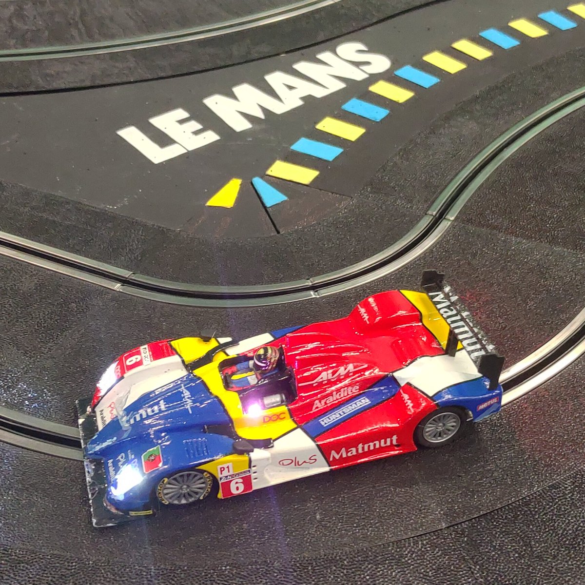 OliferPT's tweet photo. From winning the DiSCA #LeMans24, to meeting #EmersonFittipaldi at #CaramuloMotorfestival, having a great chat with Marco Carvalho for Electric Dreams' Track Call to presenting the collaboration with Fly for the #Porsche 911 #Safari, 2022 was a great year!
#TBT #RacingDifferent https://t.co/0eWmWj5P6A