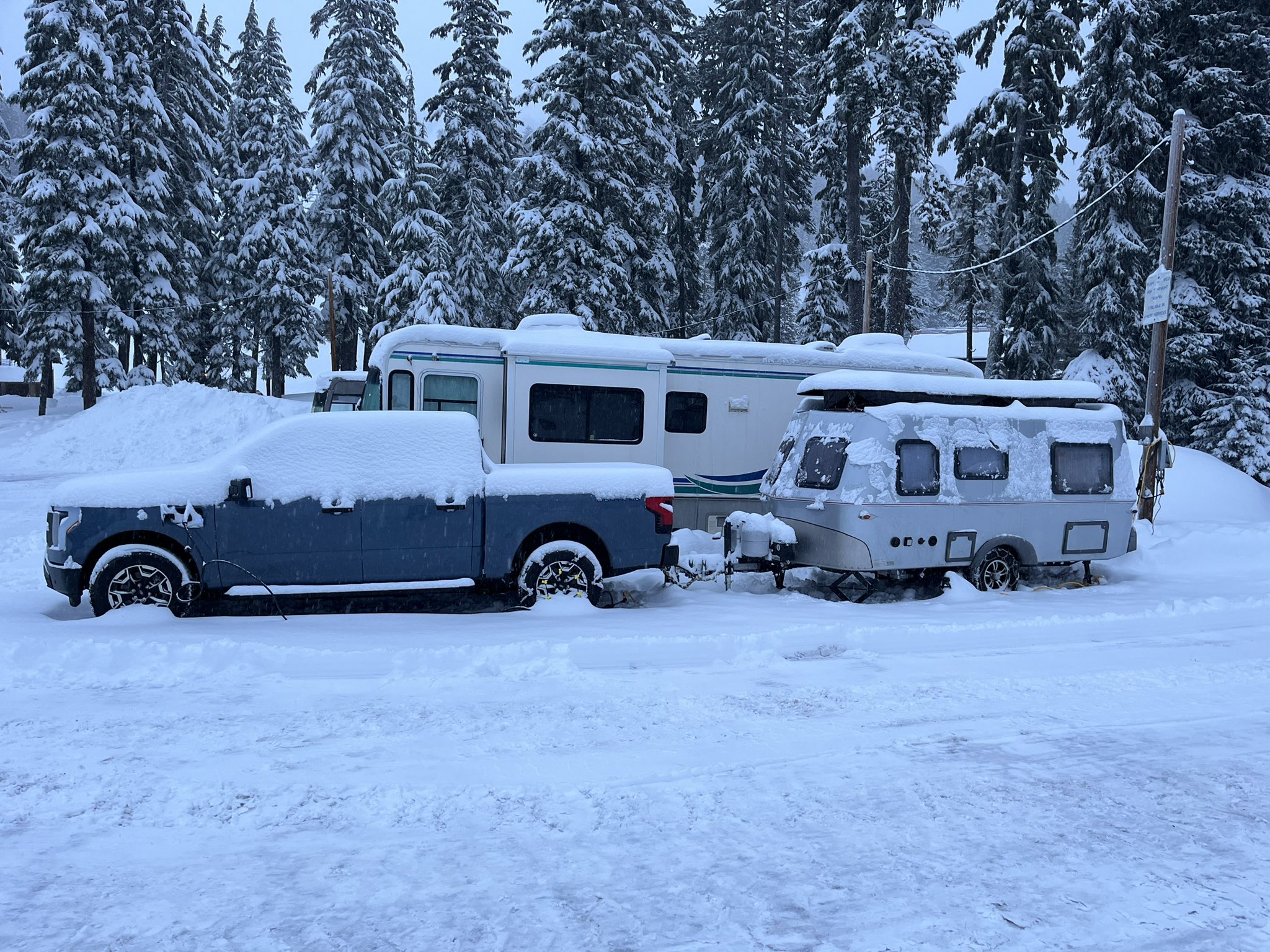 Tim Wren on Twitter "F150 Lightning Pro SR 67 miles, 5,000 ft