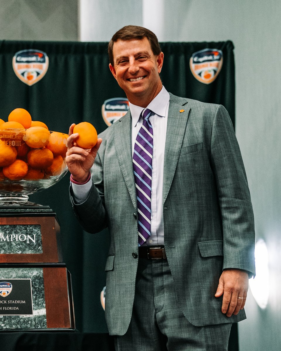 ClemsonFB's tweet photo. see you soon @OrangeBowl 🐅 https://t.co/JZmAdaaC1g