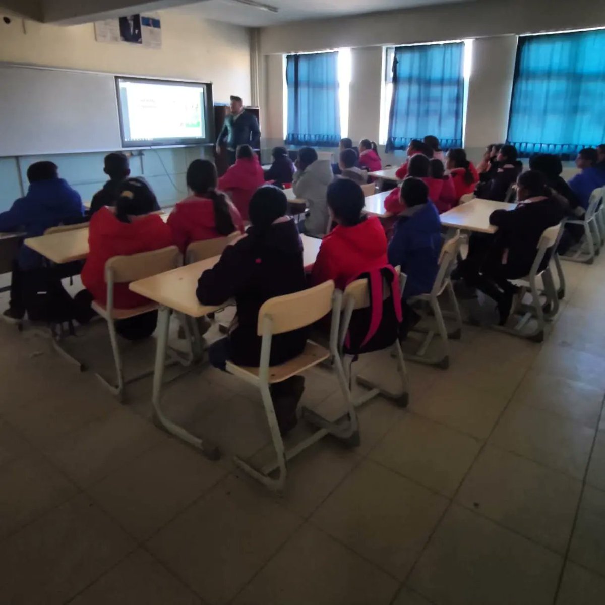 Dkayailkorta's tweet photo. Öğrencilerimize Rehber Öğretmenimiz İlhan Balcı tarafından akran zorbalığı semineri verildi.
@tcmeb
@Erzurum_Mem
@skaygusuz
@karayazi25mem 
@muhliscicek25 https://t.co/OSrPKqNiY1
