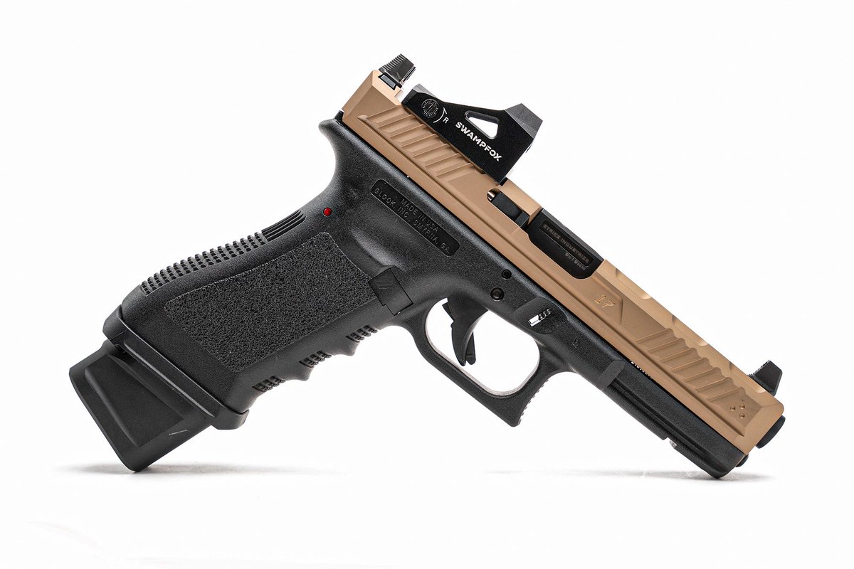 bit.ly/SIGLITESLIDE
-Top Half: Swampfox Optics Justice red dot on top a FDE color G17 Strike LITESLIDE with Strike Iron Sights (suppressor height) &amp; Strike Barrel.
-Bottom Half: GLOCK G17 GEN3 w/ Strike magwell and EMP
#swampfoxoptics 
#strikeindustries #strikehardstrikefast