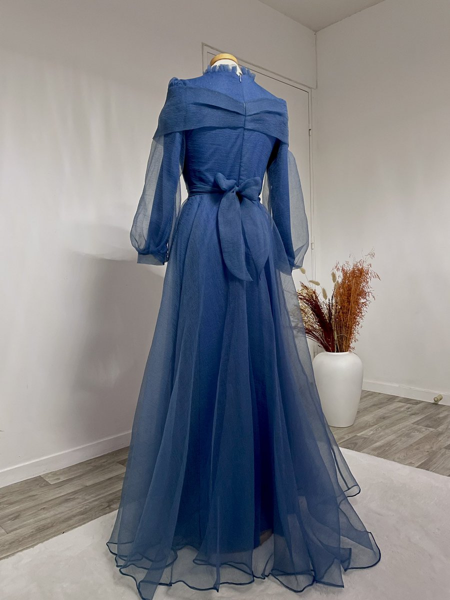 candyup_fraise's tweet photo. Coucou les filles, je me lance dans la location de robes de soirée, caftans, robes de mariées sur Orléans ! ✨
Mon insta : h.dress_
Hésitez pas à partagez <33 https://t.co/Iuv0bcYbCU