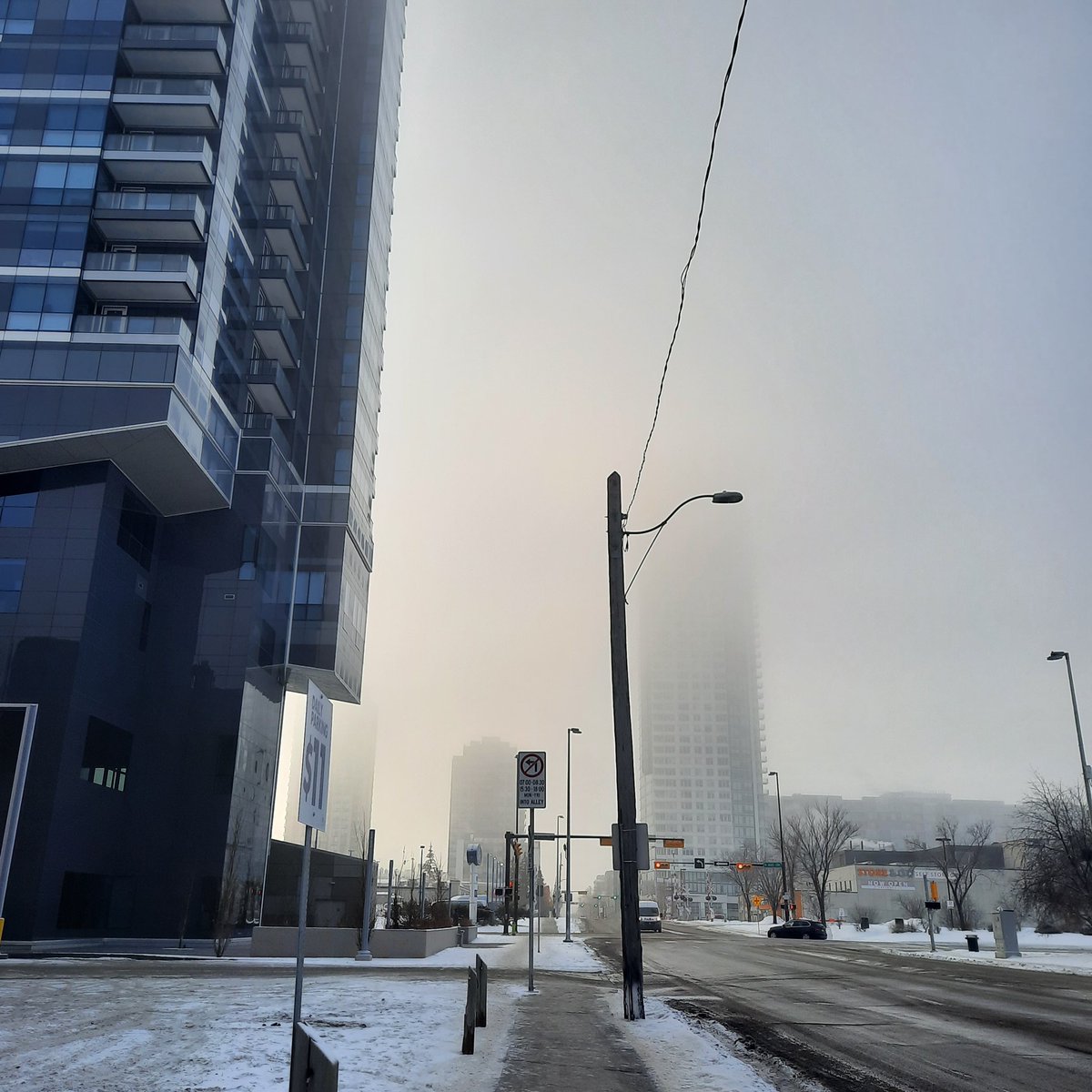 ybi71's tweet image. 今日霧すご😲