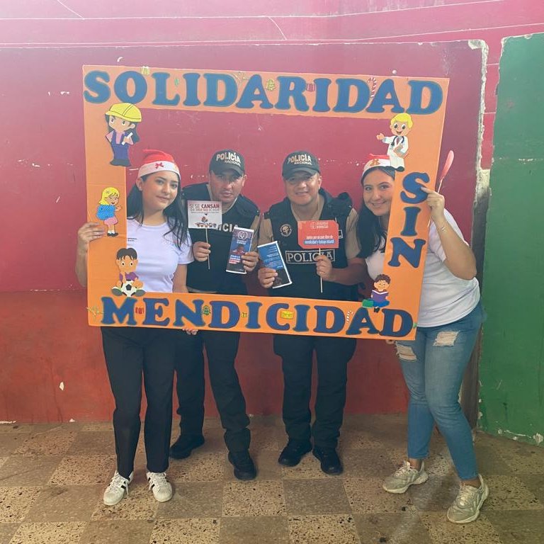 Junto a <a href="/gobiernocalvas/">Gobierno Autónomo de Calvas</a> y autoridades locales realizamos actividades de prevención, sensibilización y entregamos agasajo a niños de centros educativos y del Proyecto Erradicación del Trabajo Infantil del cantón #Calvas en el marco de la campaña #SolidaridadSinMendicidad.