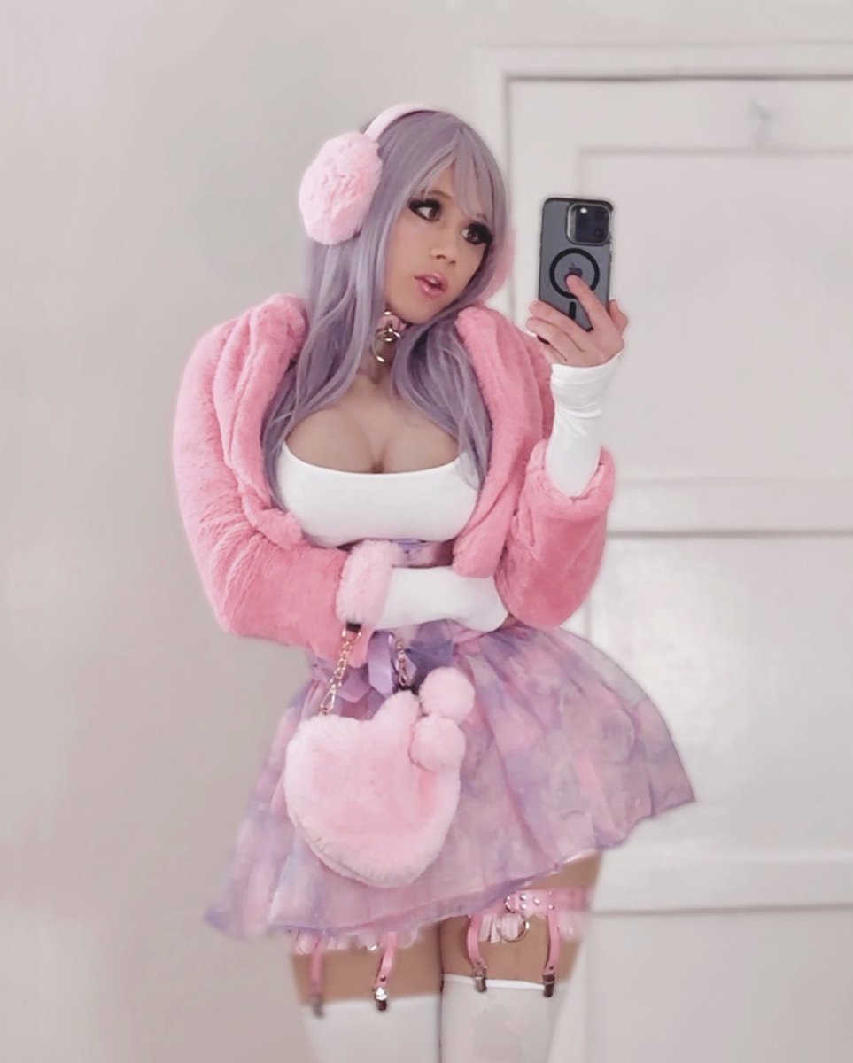amybabygirl8's tweet photo. cute and cozy ☺️🎀❄️ https://t.co/NictyjsjSh