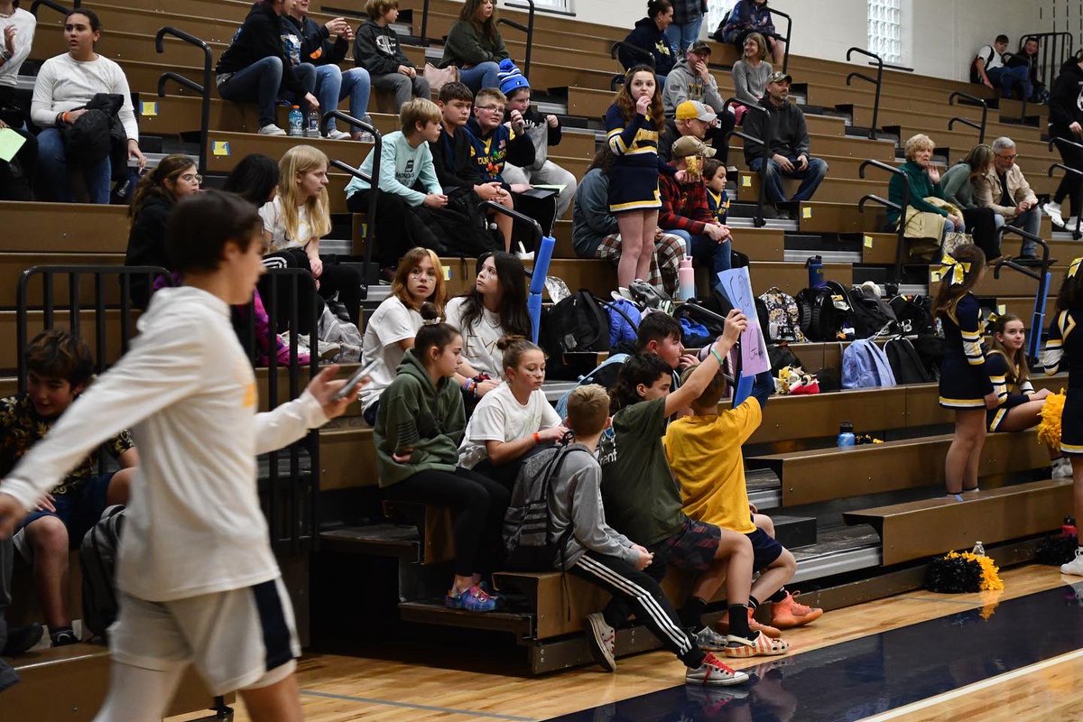 Eastern York Middle School Student Council tweet media