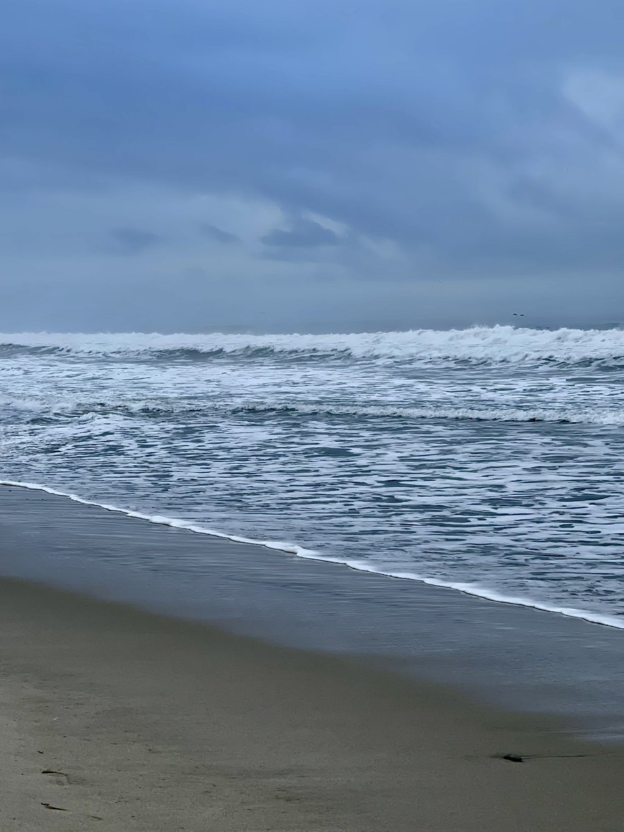 Ryrymckee34's tweet photo. Cali is beautiful in the morning. https://t.co/i61aUdoNrj